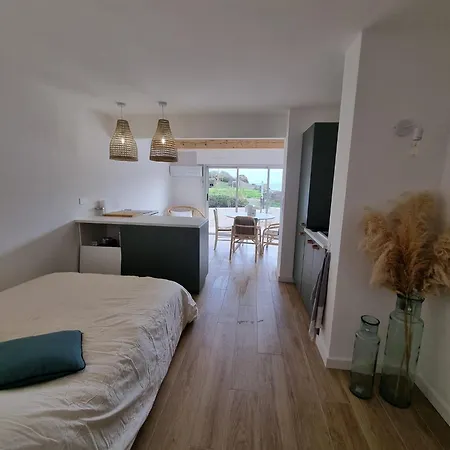 Apartment Rdc Au Bord Des Falaises